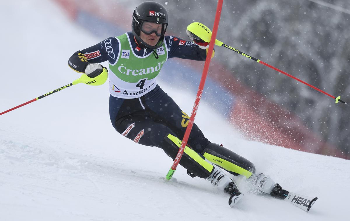 Anna Swenn Larsson | Anna Swenn Larsson je vodila že po prvi vožnji, vodstvo pa zadržala tudi po finalni in se razveselila druge posamične zmage svetovnega pokala. | Foto Guliverimage