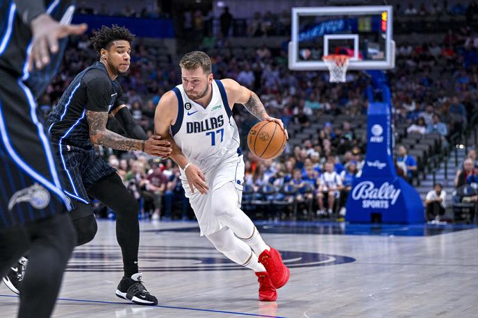 Luka Dončić Dallas Mavericks | Luka Dončić je na svoji prvi pripravljalni tekmi dosegel 16 točk. | Foto Reuters