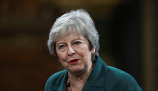 Theresa May napovedala odhod iz poslanskih klopi