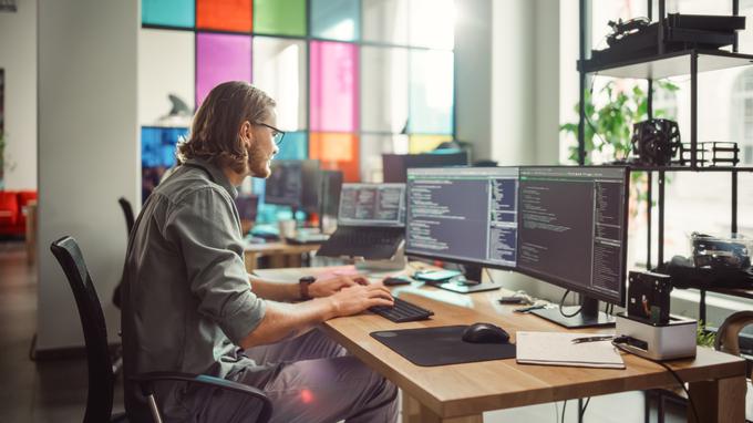 it, programer, računalnik | Foto: Shutterstock