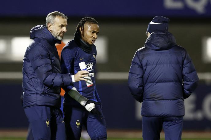 Christopher Nkunku | Christopher Nkunku je zapuščal torkov trening v bolečinah. | Foto Reuters