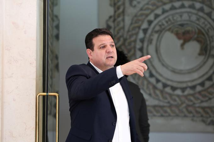 Odeh je napovedal, da bodo tokrat za premierja podprli Ganca. | Foto: 