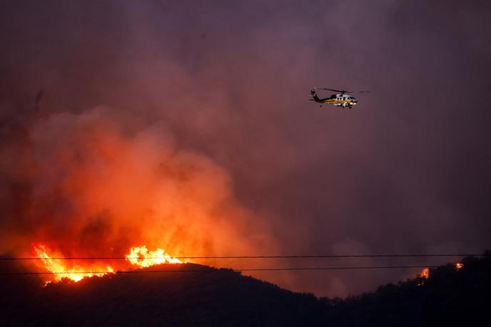 Požar Los Angeles | Požari so močno prizadeli Los Angeles. | Foto Reuters