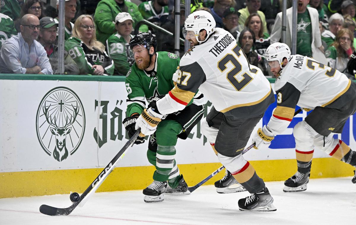 Vegas Golden Knights | Hokejisti Vegas Golden Knights so na tretji tekmi konferenčnega finala zmagali s 4:0 in v seriji na štiri zmage povedli s 3:0. | Foto Guliver Image