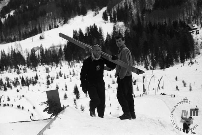 Prvi človek, ki je preskočil magičnih 100 metrov, je bil leta 1936 Sepp Bradl. (Fotografija je bila posneta med 7. do 11. marcem 1951). Foto: Sepp Bradl, 7 do 11. marec 1951. | Foto: Muzej novejše zgodovine Slovenije