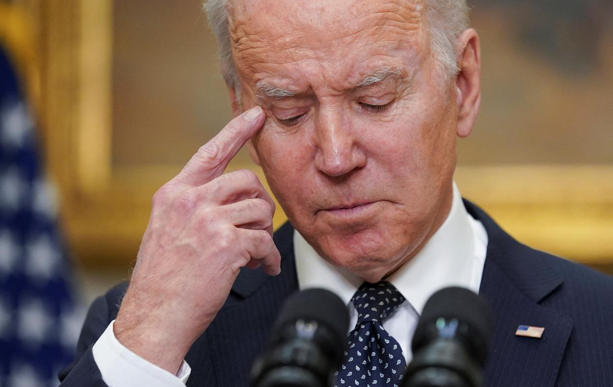 Joe Biden | Joe Biden je za znižanje cen bencina že sprostil strateške rezerve nafte v obsegu 180 milijonov 159-litrskih sodov in dovolil prodajo bencina z večjo vsebnostjo etanola čez poletje. | Foto Reuters