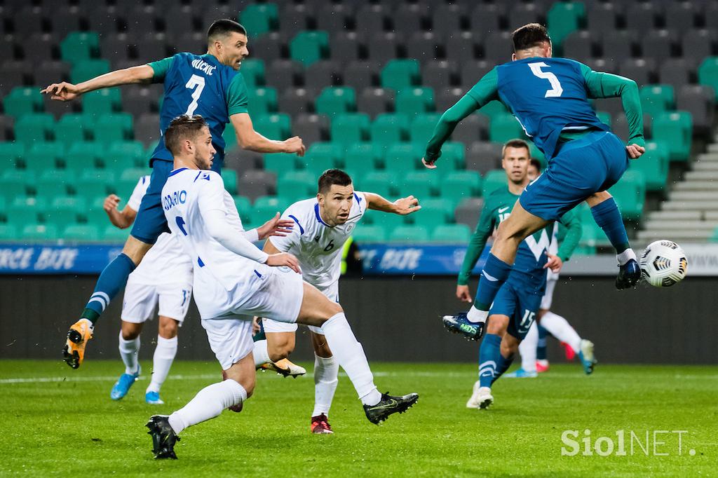 Slovenija : San Marino, slovenska nogometna reprezentanca