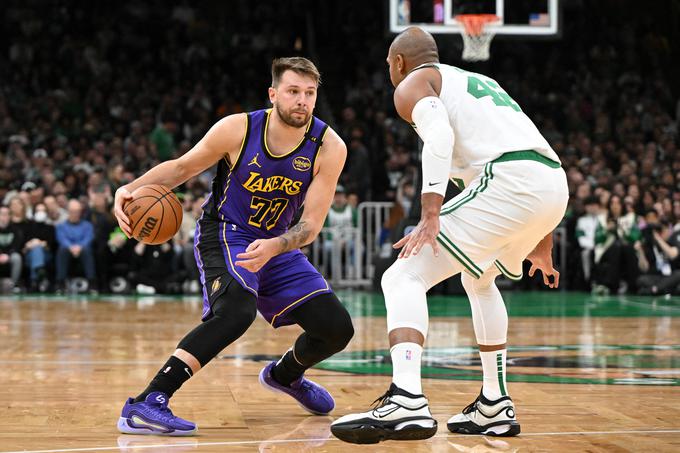 Luka Dončić je v zadnji četrtini dosegel 14 točk. | Foto: Reuters