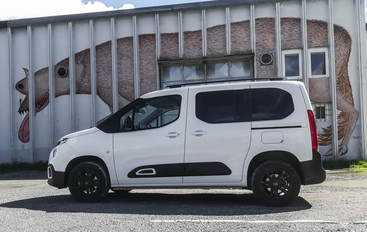 Citroen berlingo N1 | Dinozavri so izumrli, berlingo pa se ne da. | Foto Gašper Pirman