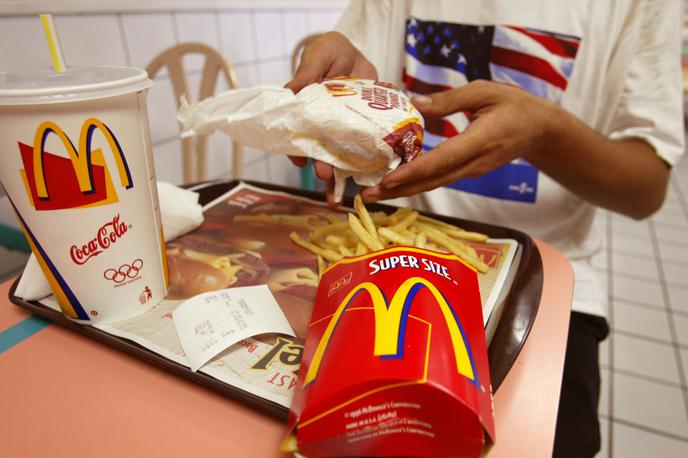 McDonald's cheeseburger | Foto Getty Images