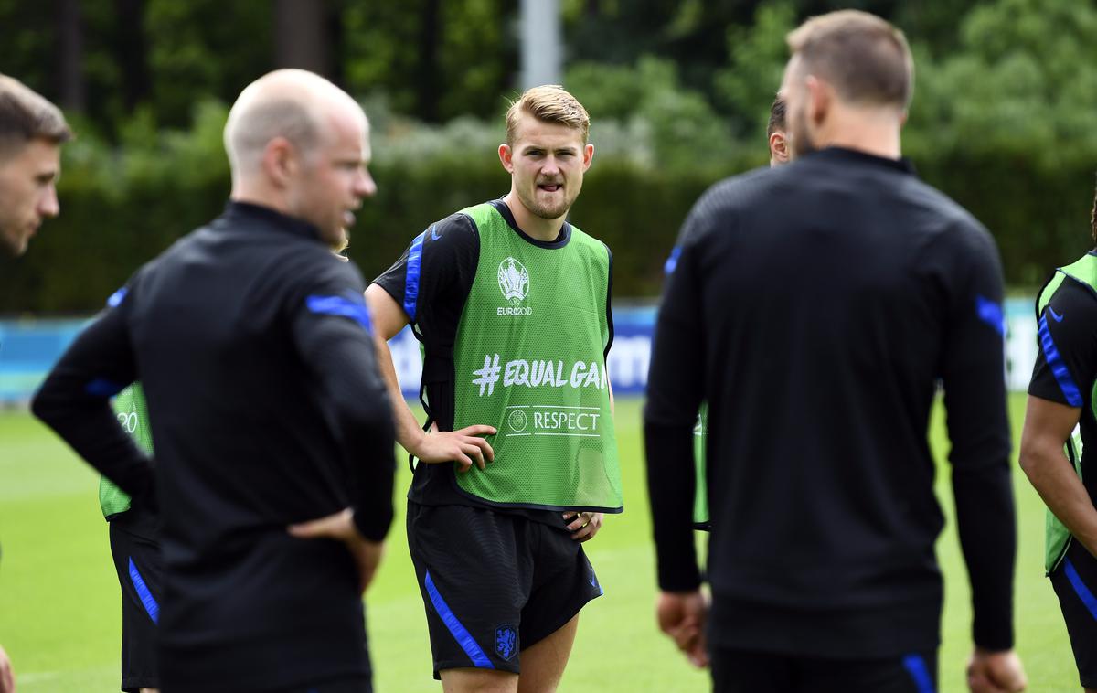 Matthijs De Ligt | Matthijs De Ligt že trenira s tulipani, a ne bo kandidiral za tekmo z Ukrajino. | Foto Reuters