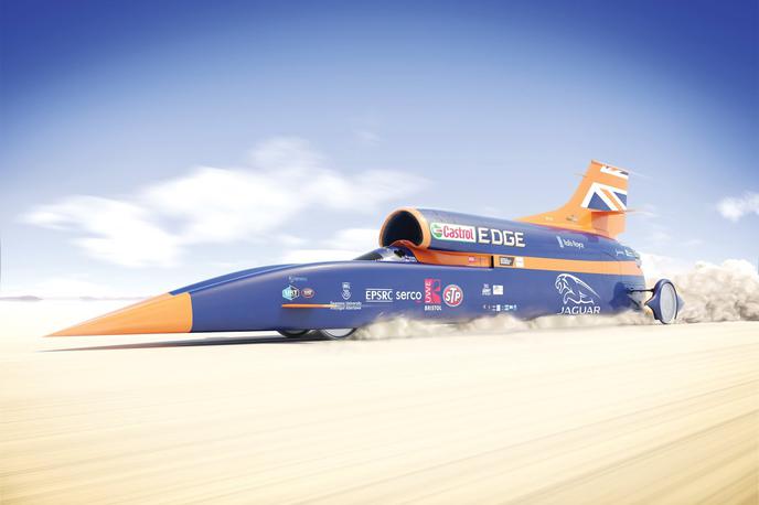 Bloodhound SSC | Bloodhound SSC je poganjal reaktivni motor EJ200 iz vojaškega lovca eurojet typhoon, dodali pa so mu še lasten raketni pogon.  | Foto Bloodhound SSC