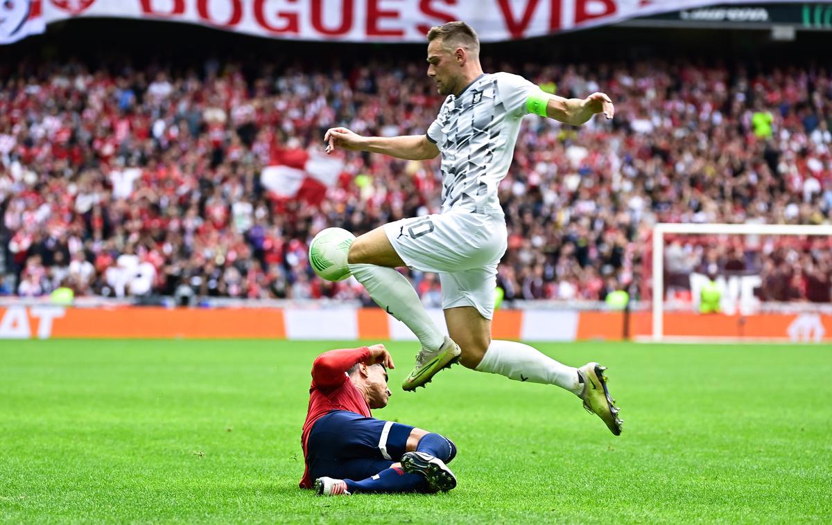 NK Olimpija : Lille konferenčna liga Timi Max Elšnik | Olimpija se iz gostovanja v Franciji vrača brez točk. | Foto Reuters