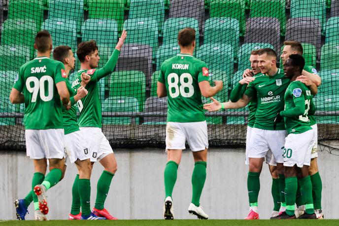 Olimpija Celje | Olimpija se je z zmago nad branilci naslova zavihtela na prvo mesto. | Foto Vid Ponikvar