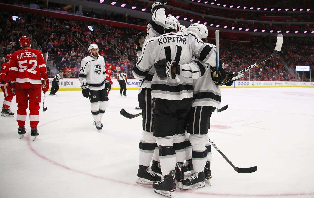 Anže Kopitar | Kralji so se v Detroitu veselili le enega zadetka. V zadnji tretjini ga je dosegel kapetan Anže Kopitar. | Foto Guliver/Getty Images