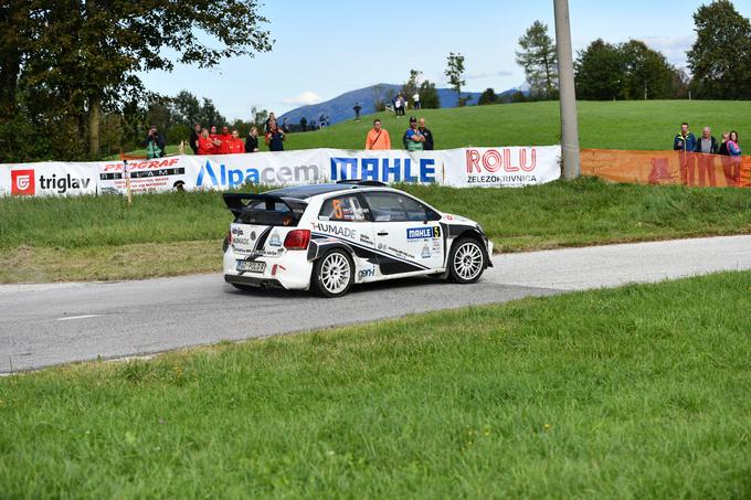 Darko Peljhan in Matej Čar (VW polo proto) sta vodila po prvem delu relija.  | Foto: Korda Foto