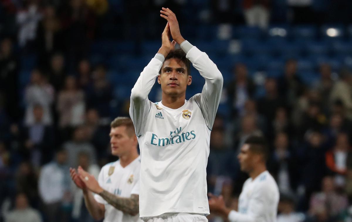 Raphael Varane | Raphael Varane, ki je pomemben člen obrambe Reala, naj bi počival okoli mesec dni. | Foto Reuters