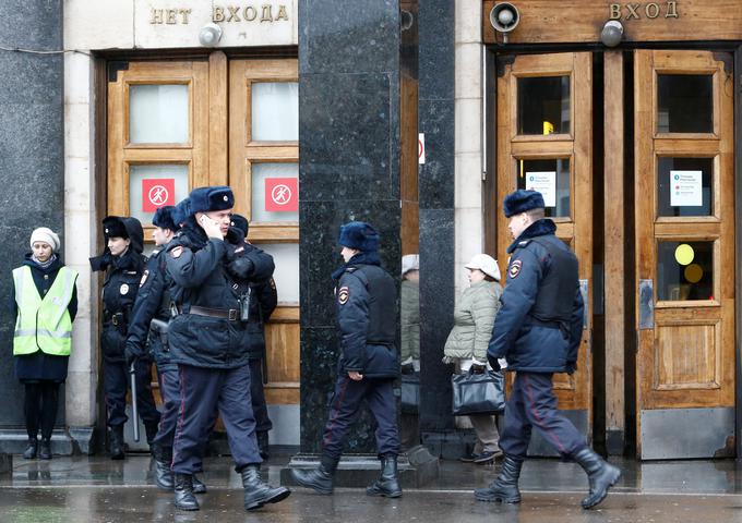 Zaradi dogodka so zaprli ves sistem podzemne železnice. | Foto: Reuters