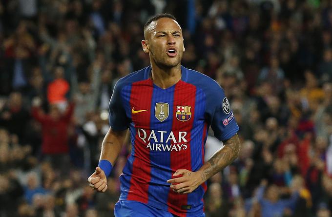 Neymar je pred selitvijo v Pariz navduševal v dresu Barcelone, s katero je leta 2015 osvojil tudi ligo prvakov. | Foto: Reuters