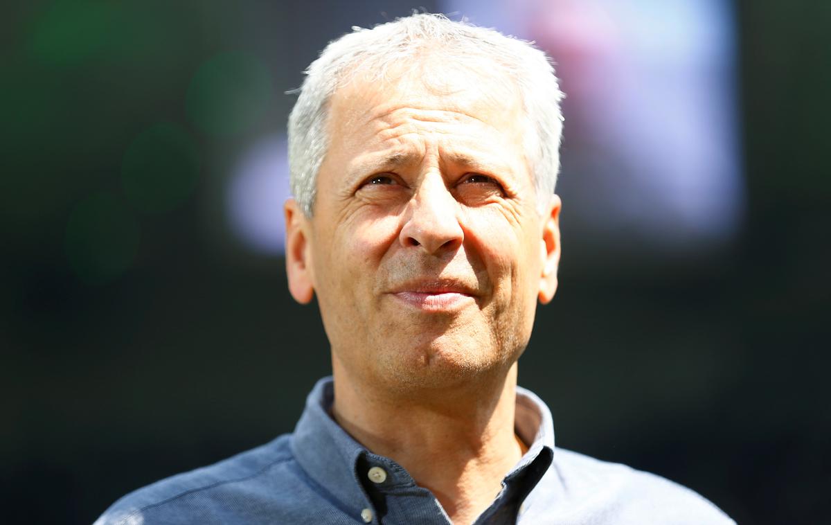 Lucien Favre | Lucien Favre bo še nekaj časa sedel na klopi Borussie Dortmund. | Foto Reuters