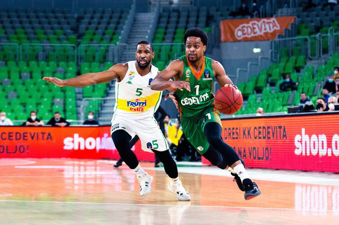 Cedevita Olimpija : Bursaspor, EuroCup, Yogi Ferrell | Olimpija je ugnala Bursaspor. | Foto Luka Vovk/Sportida