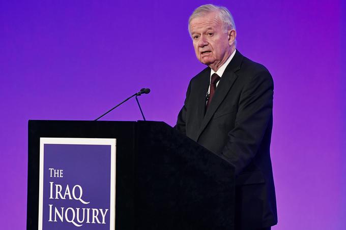 John Chilcot: Gre za poročilo o posredovanju, ki je šlo zelo narobe, posledice pa je čutiti še danes. | Foto: Reuters