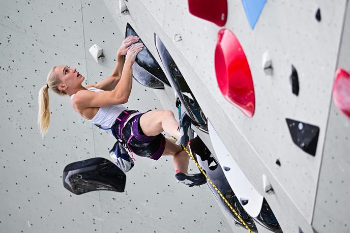 Janja Garnbret Koper 2024 | Janja Garnbret je bila v kvalifikacijah in polfinalu znova razred zase. | Foto www.alesfevzer.com