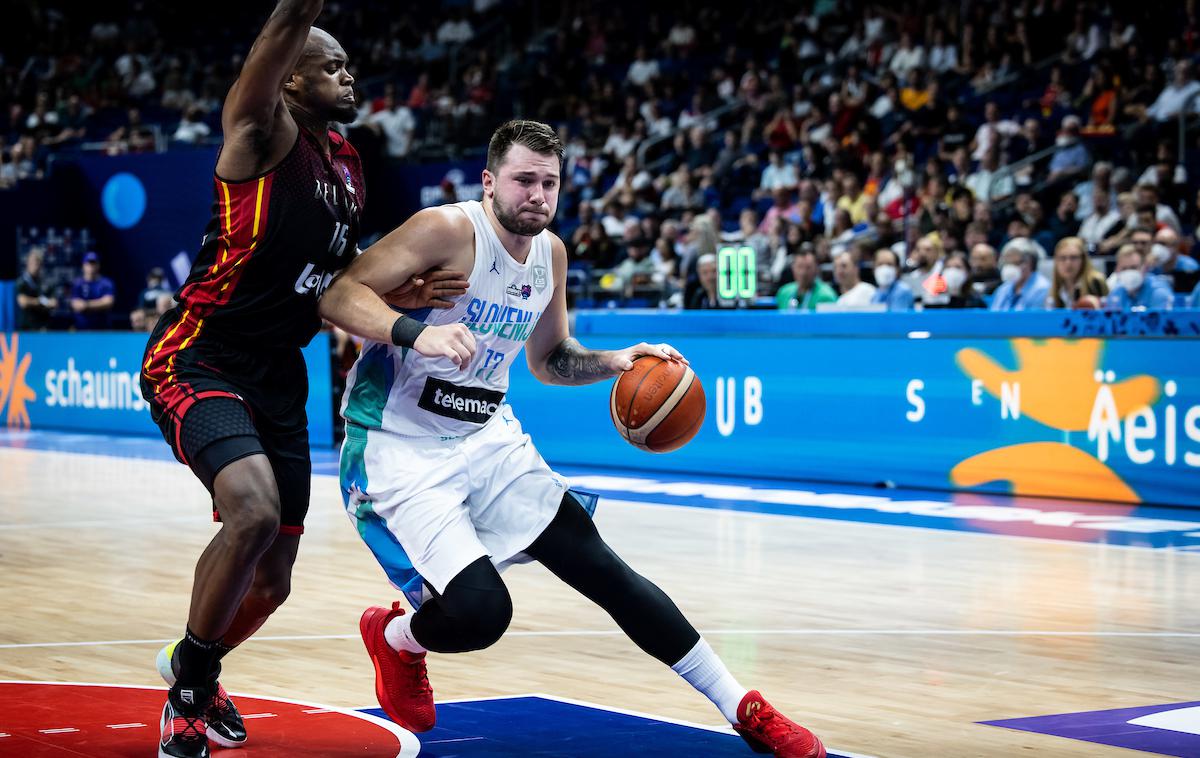 Slovenija : Belgija, slovenska košarkarska reprezentanca, EuroBasket 2022 Luka Dončić | Luka Dončić se je tokrat ustavil pri 35 točkah. | Foto Vid Ponikvar/Sportida