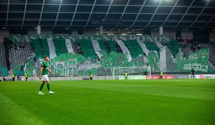 Dogaja se, navijači kmalu spet na stadionih v Sloveniji!