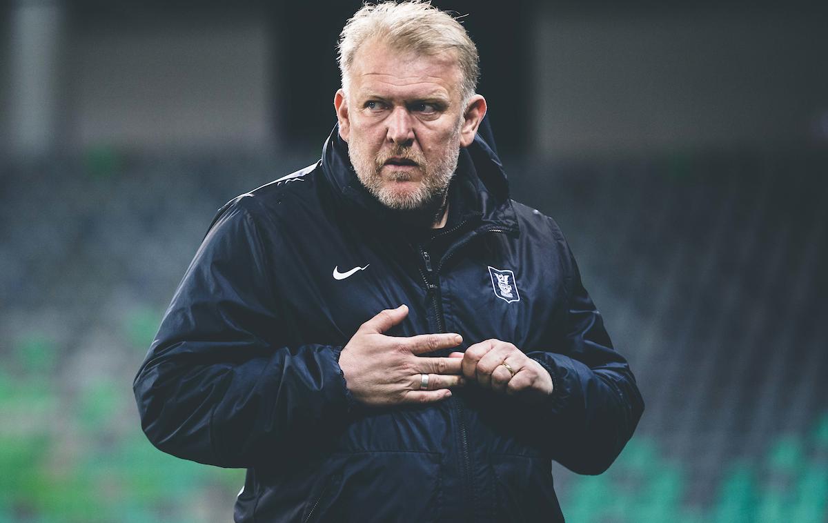 Olimpija Radomlje | Legendarni Hrvat Robert Prosinečki je prvič vodil Olimpijo kot trener. | Foto Grega Valančič/Sportida