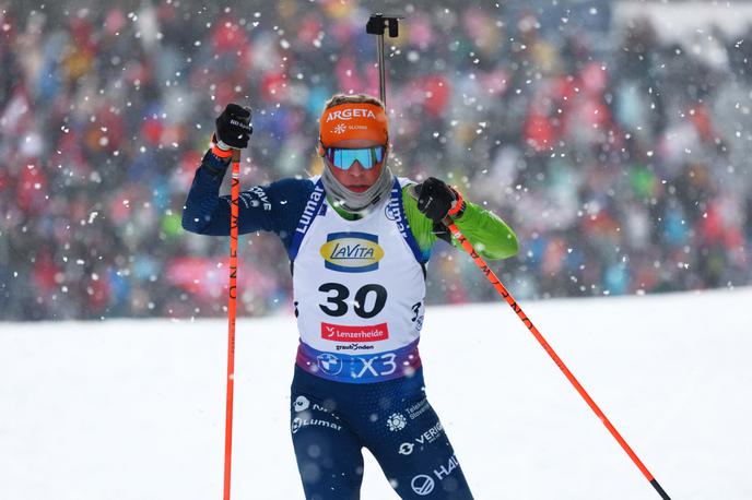 Anamarija Lampič, SP Lenzerheide | Anamarija Lampič je morala danes trikrat v kazenski krog. | Foto Reuters