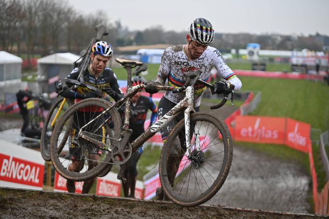 Belgijec je tokrat ugnal velikega tekmeca, Nizozemca Mathieuja van der Poela. | Foto: Guliverimage/Vladimir Fedorenko