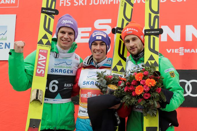 Veselje zmagovalne trojice. | Foto: Reuters