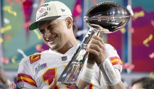 V bolečinah MVP Mahomes drugič s Chiefs osvojil Lombardijev pokal