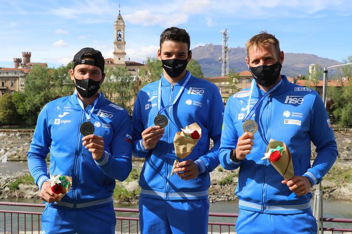 Benjamin Savšek, Luka Božič in Nejc Polenčič | Benjamin Savšek, Luka Božič in novinec Nejc Polenčič so osvojili bronasto odličje. | Foto Nina Jelenc