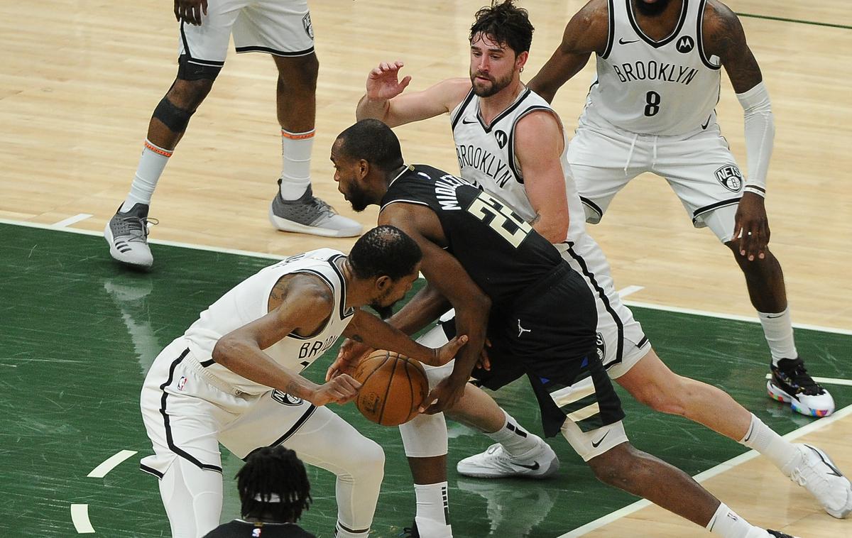 Milwaukee Bucks Brooklyn Nets | Milwaukee Bucks, pri katerem je Khris Middleton z 38 točkami vknjižil osebni rekord, so izsilil sedmo tekmo. | Foto Guliverimage