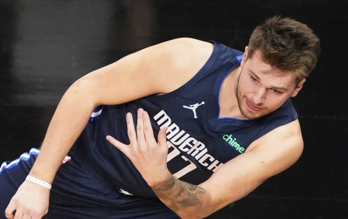 Luka Dončić | Do novega trojnega dvojčka sta mu "zmanjkala" dva skoka, a  Luka Dončić je bil vesel predvsem zmage v Atlanti. | Foto Guliver Image