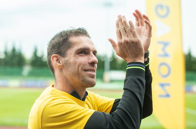 Luka Žinko, ki je na trenerskem položaju začasno nasledil Oliverja Bogatinova, ostaja del strokovnega štaba, so sporočili iz Radomelj. | Foto: Vid Ponikvar