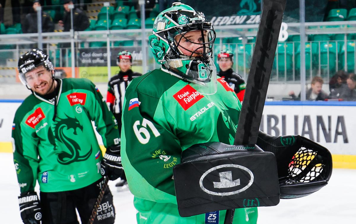 HK Olimpija Ljubljana, Lukaš Horak | Ljubljančani v "pre-playoffu" zaostajajo z 0:1 v zmagah proti Pustertalu.  | Foto Aleš Fevžer