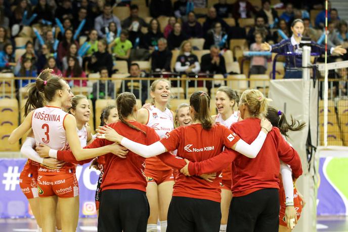 Calcit Volleyball Nova KBM Branik | Foto Matic Klanšek Velej/Sportida