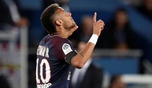 Neymar udaril po vodstvu Barcelone