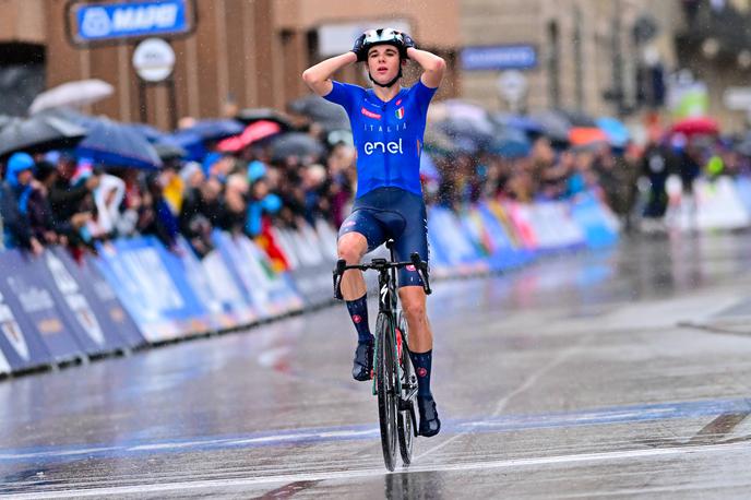 Lorenzo Finn, Zürich SP | Mladinski svetovni prvak v Zürichu je postal Italijan Lorenzo Finn, sicer član mladinskega pogona nemškega moštva Red Bull - BORA - hansgrohe. Slovenci so danes pogoreli. | Foto Guliverimage