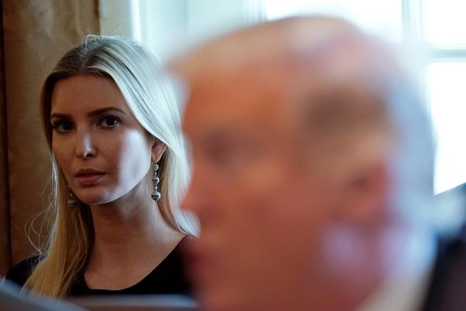 Hči predsednika ZDA Donalda Trumpa Ivanka Trump je sicer uslužbenka Bele hiše, tam je zaposlena kot svetovalka svojega očeta.  | Foto: Reuters