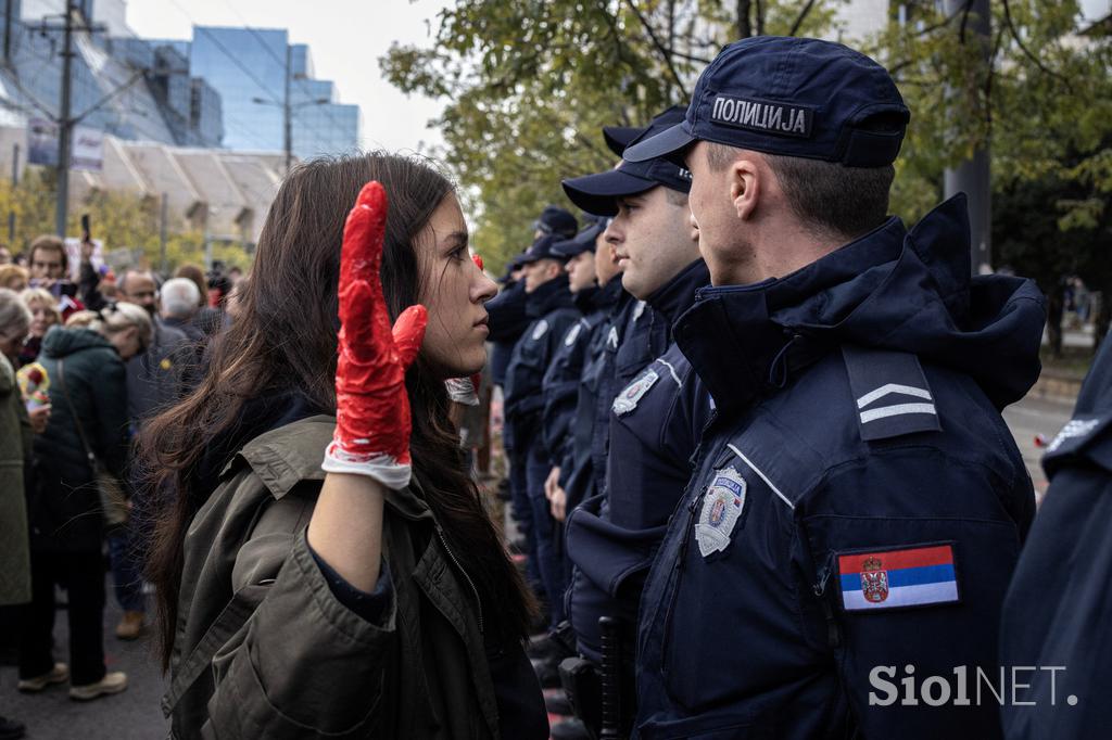 Protest v Beogradu po nesreči v Novem Sadu, Srbija