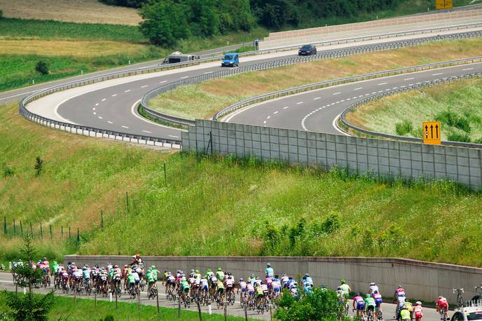 Po Sloveniji kolesarstvo | Foto Vid Ponikvar