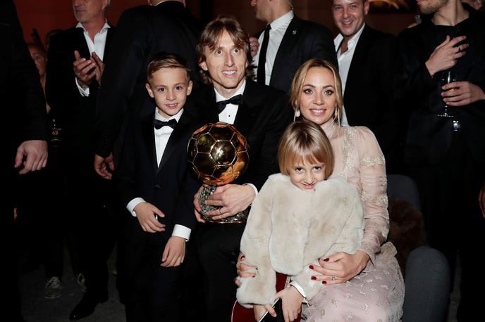 Luka Modrić | Kapetan hrvaške nogometne reprezentance Luka Modrić je letos prejel vse najprestižnejše nogometne lovorike. V obsežnem intervjuju za hrvaški časopis Sportske novosti se je razgovoril o številnih temah.  | Foto Reuters