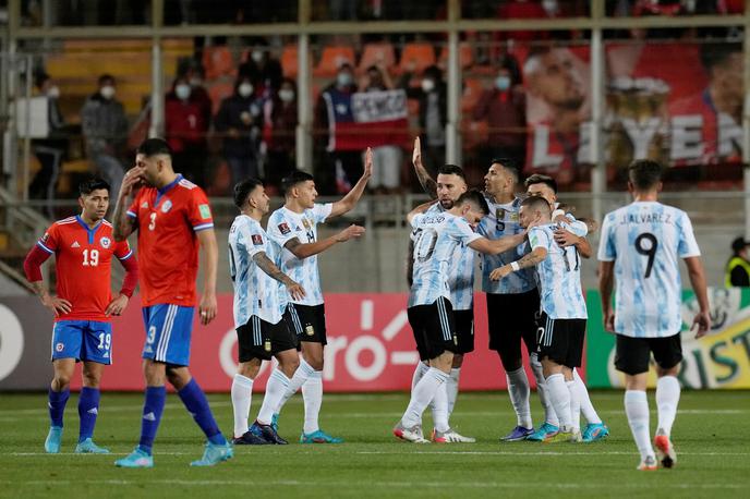 Čile Argentina | Argentina je v gosteh ugnala Čile. | Foto Reuters