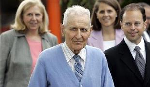 Umrl je "doktor Smrt" Jack Kevorkian