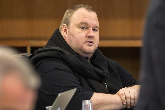 Kim Dotcom je stari znanec sodišč. Prvič se je na zatožni klopi znašel leta 1994, ko še ni bil star 20 let.  | Foto: Reuters