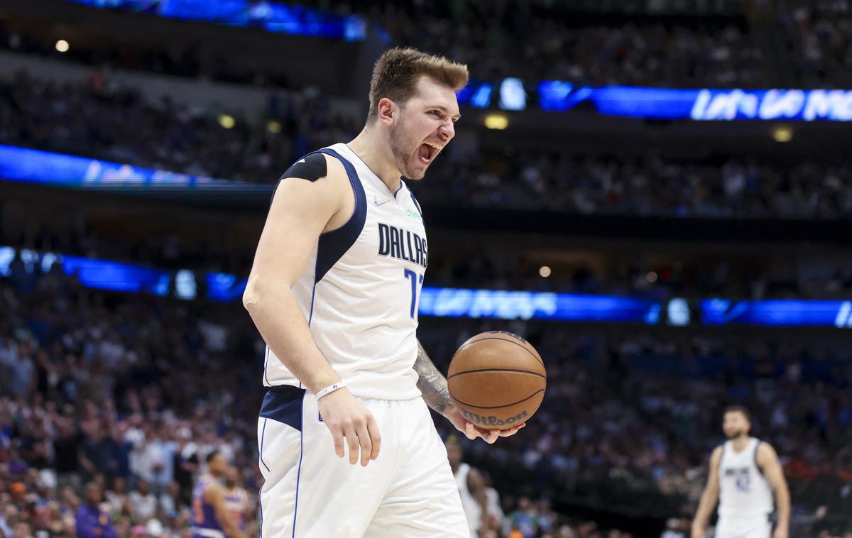 Luka Dončić | Luka Dončić je v veliki meri pripomogel, da so Dallas Mavericks znižali rezultat na 1:2. | Foto Reuters